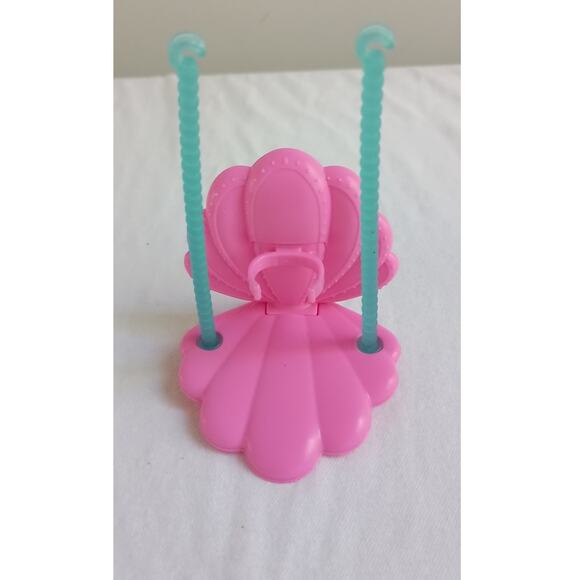 Barbie Dreamtopia Playground playset parts - Picture 5 of 8